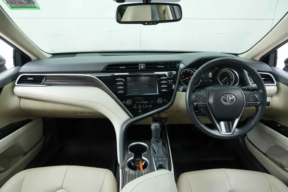 2021 Toyota Camry VIII (XV70) 3