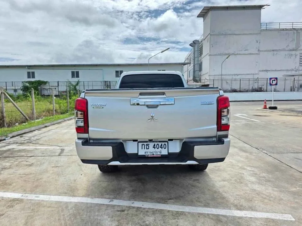 2019 Mitsubishi Triton V 2
