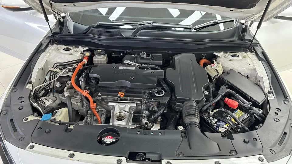2020 Honda Accord X 2
