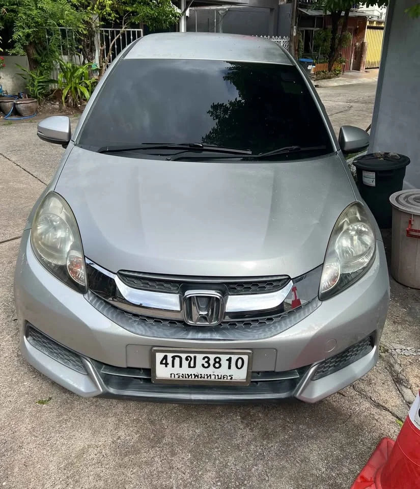 2017 Honda Mobilio II 3