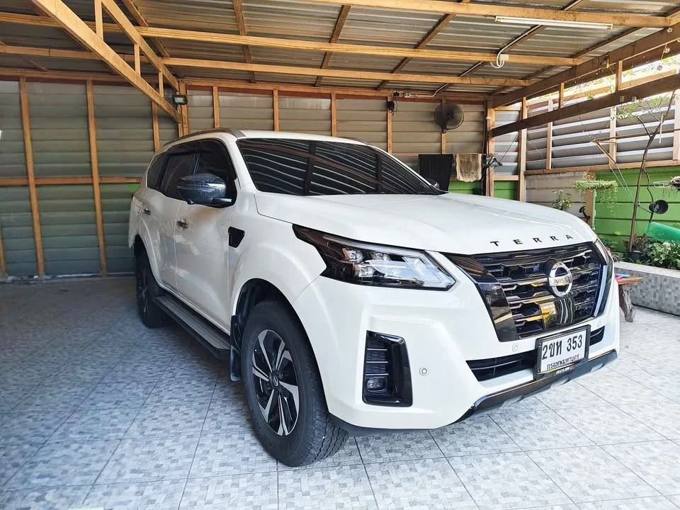 2022 Nissan Terra 2
