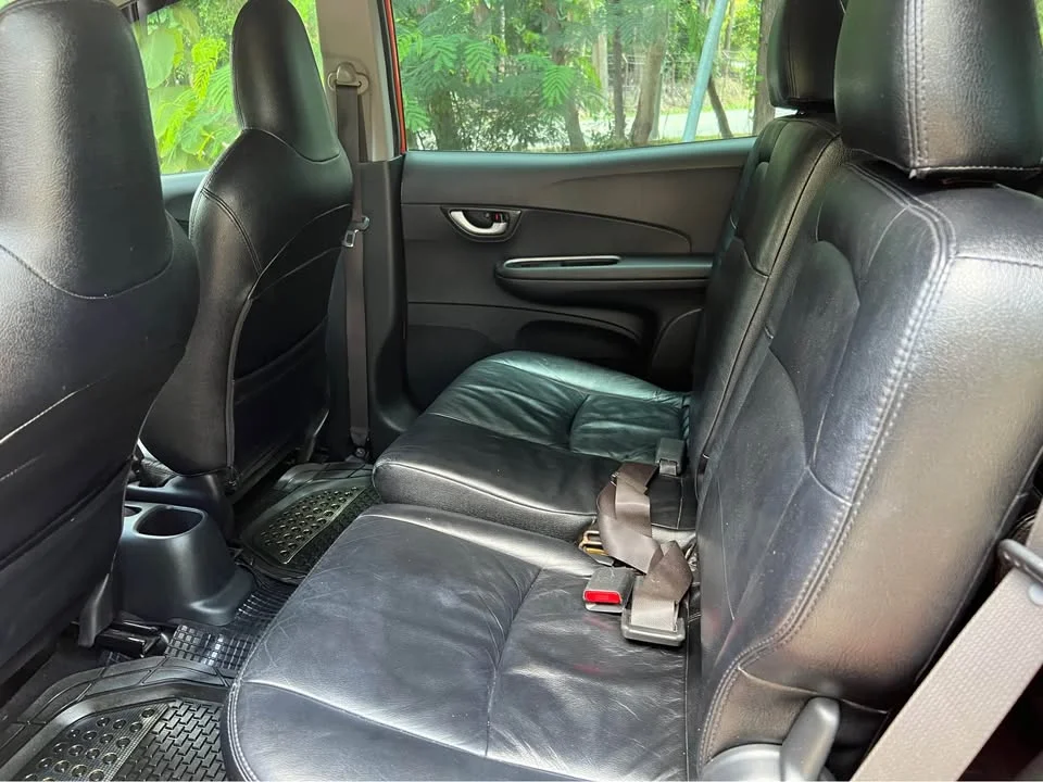 2016 Honda Mobilio II 3