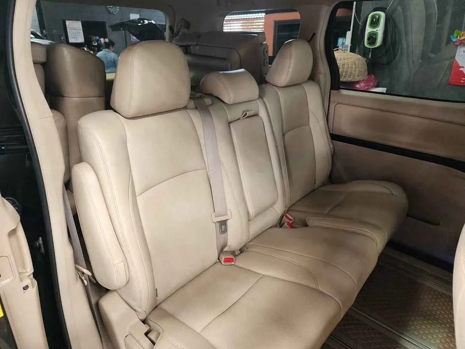 2012 Toyota Alphard, Vellfire II (AH20) 3