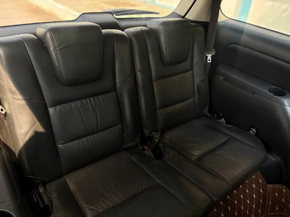 2010 Toyota Wish I 2