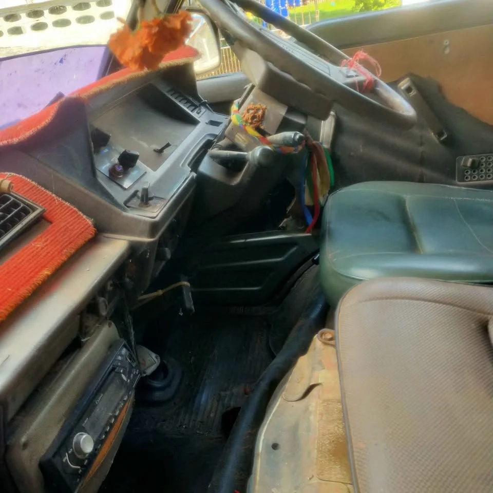 1989 Toyota Commuter III 2