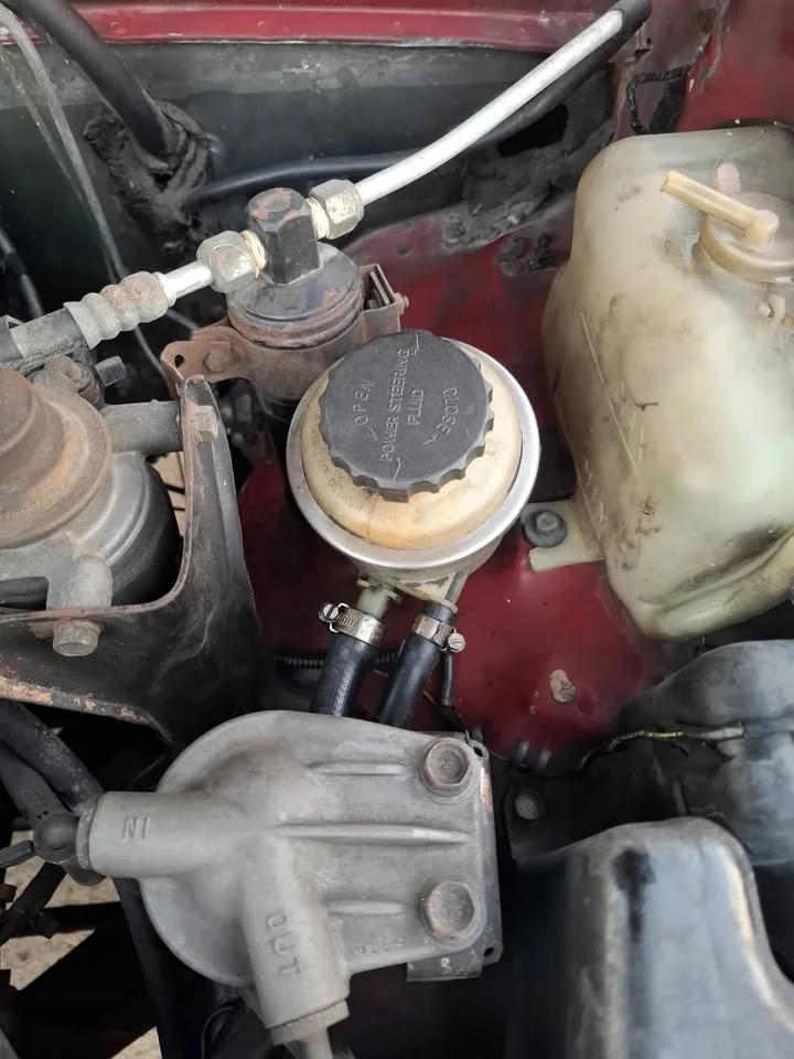 1990 Isuzu TFR III 3