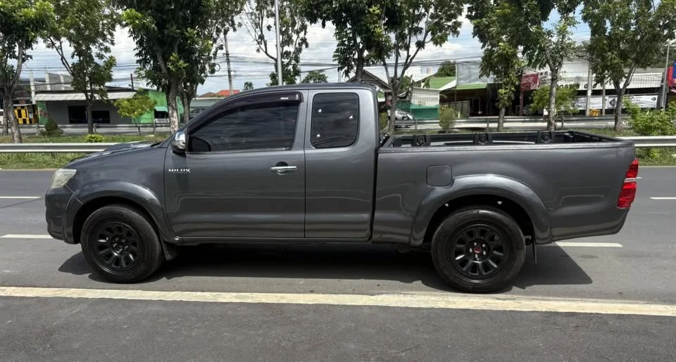 2012 Toyota Hilux VII 3
