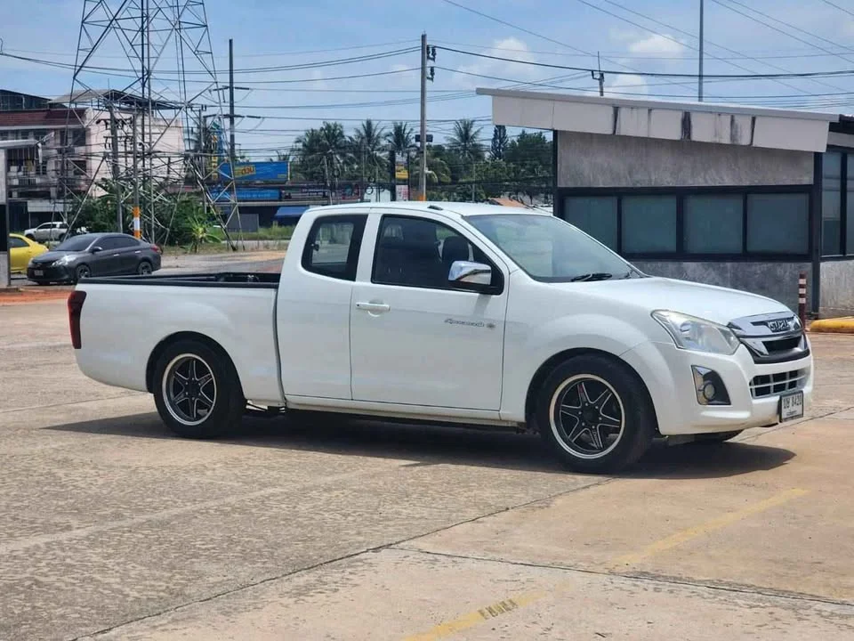 2017 Isuzu D-Max II (RT) 2