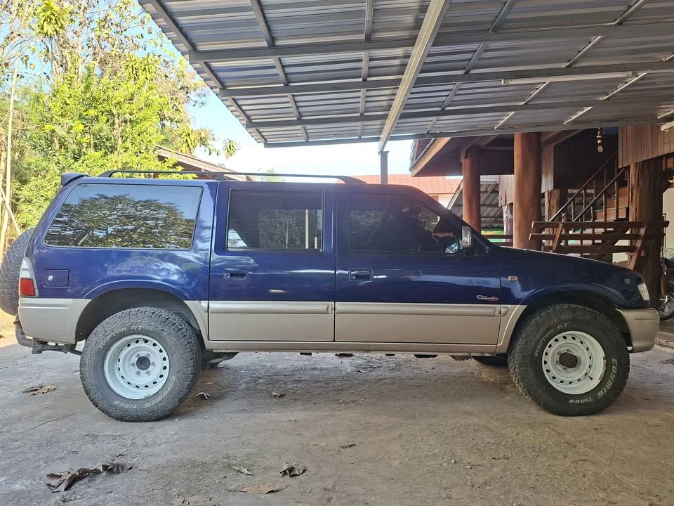2001 Isuzu Faster Dragon Eyes III 3