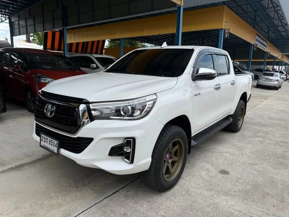 2018 Toyota Hilux VIII 3