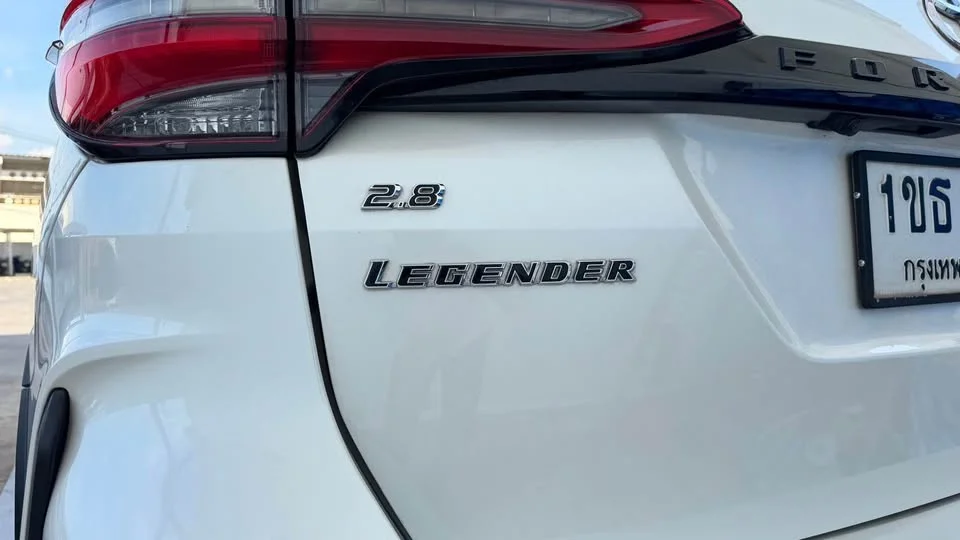 2020 Toyota Fortuner II 3