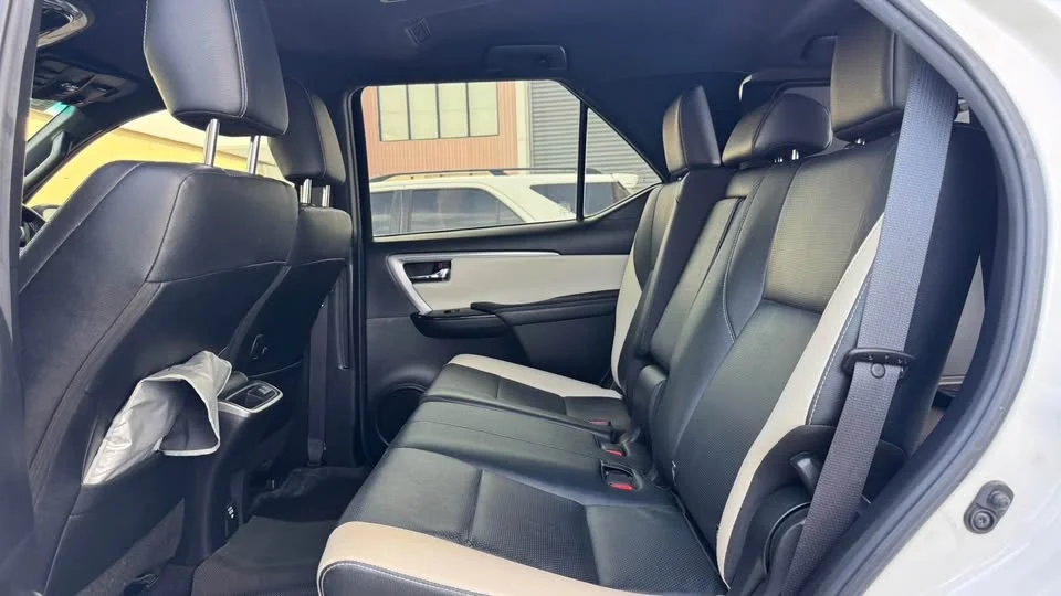 2020 Toyota Fortuner II 2