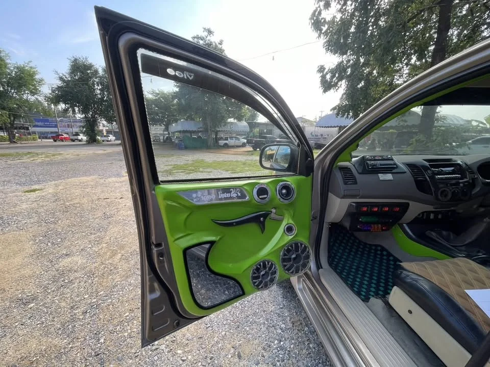 2006 Toyota Hilux VII 2