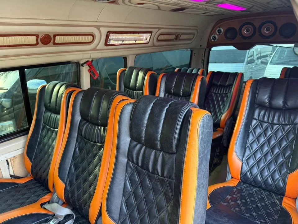 2009 Toyota Commuter V (H200) 2