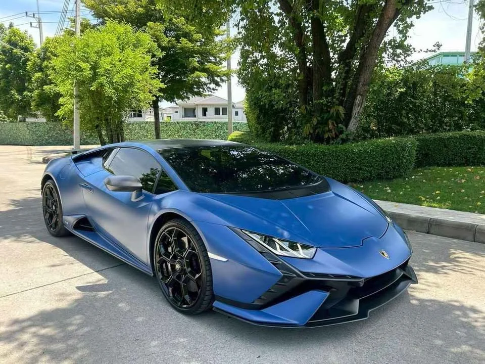 2024 Lamborghini Huracan 2