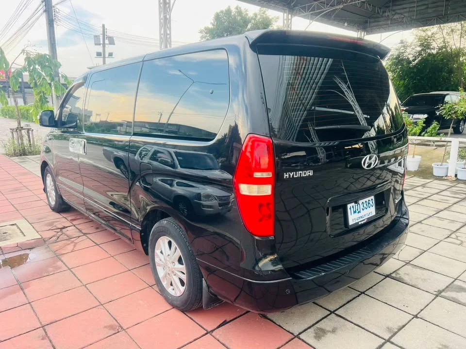 2012 Hyundai H-1 II 3