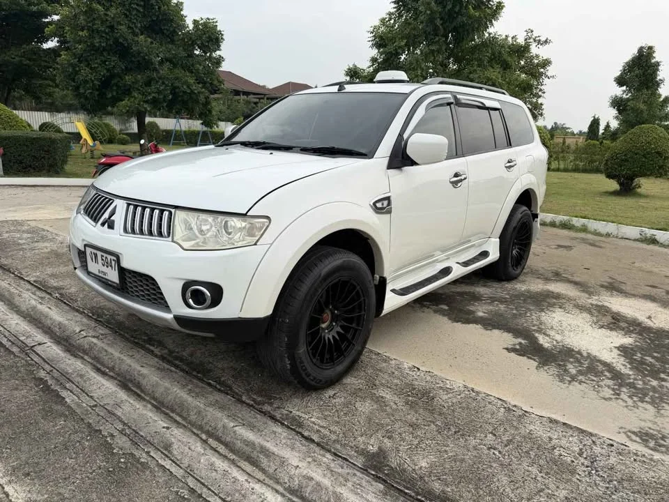 2010 Mitsubishi Pajero Sport II 3