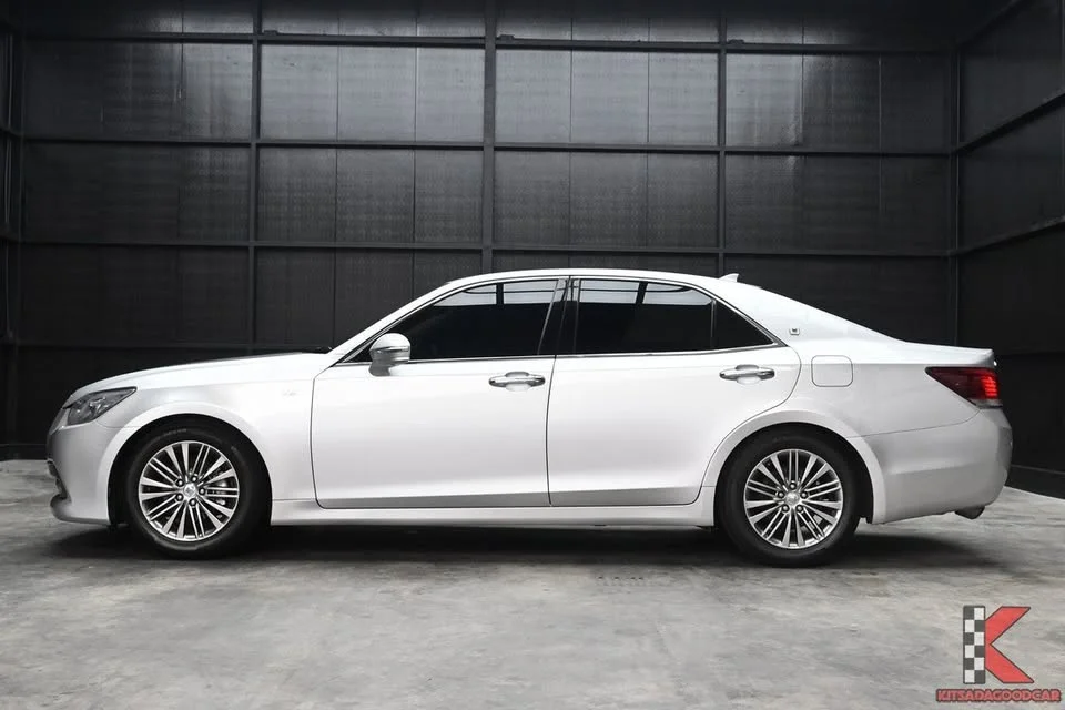 2014 Toyota Crown XIV (S210) 2