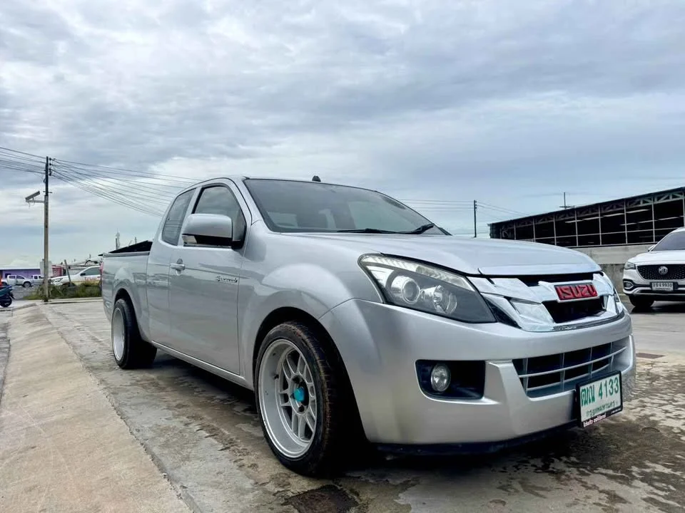 2012 Isuzu D-Max II (RT) 3