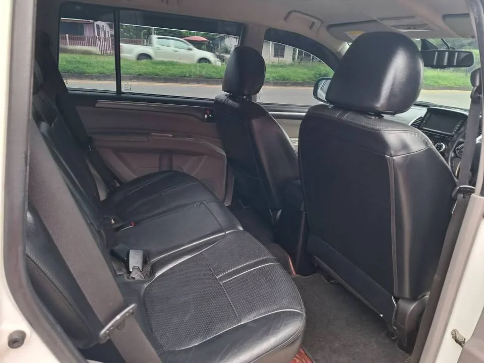 2014 Mitsubishi Pajero Sport II 3