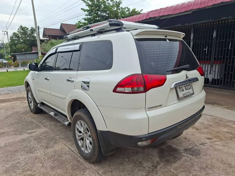 2014 Mitsubishi Pajero Sport II 2