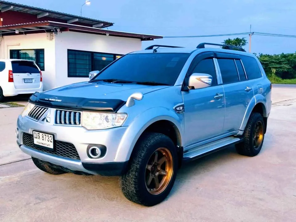 2009 Mitsubishi Pajero Sport II 3