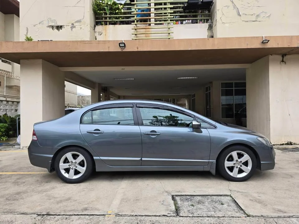 2010 Honda Civic VIII 2