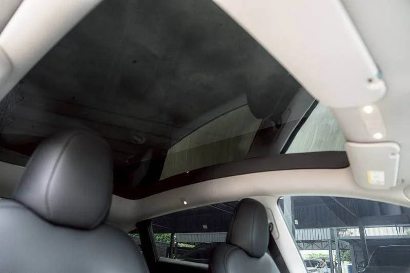 2024 Tesla Model Y 2