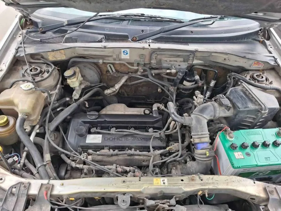2005 Ford Escape I 2