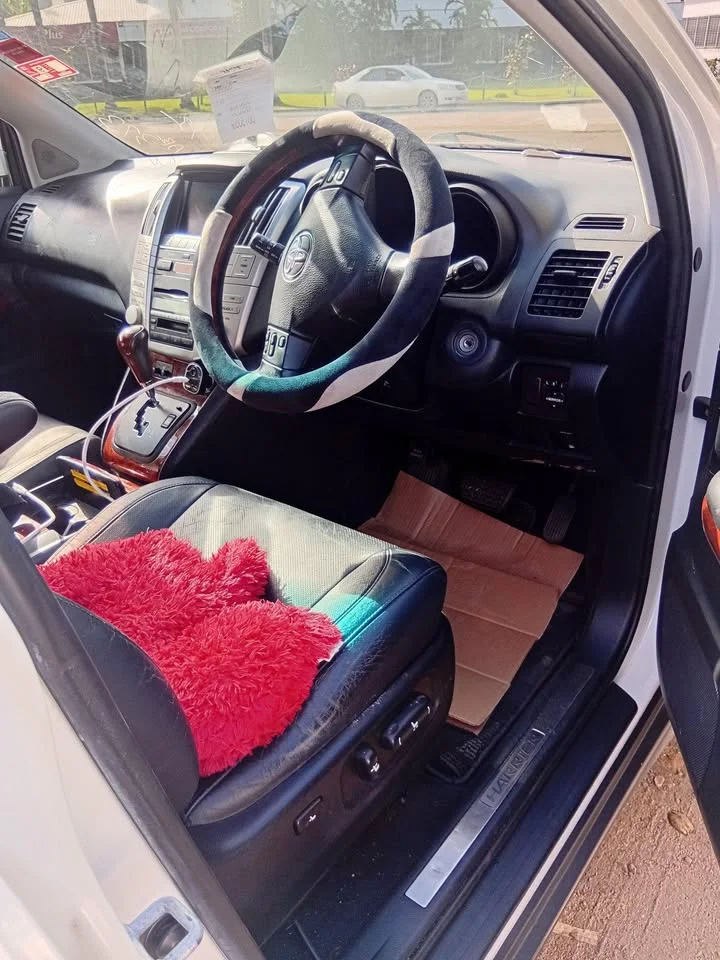 Toyota Harrier II 2