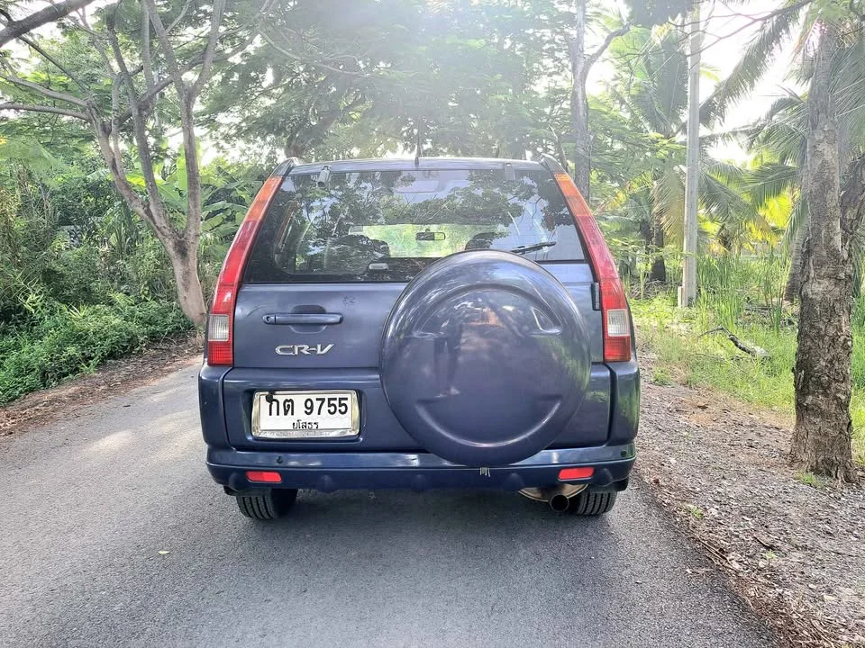 2002 Honda CR-V II 3