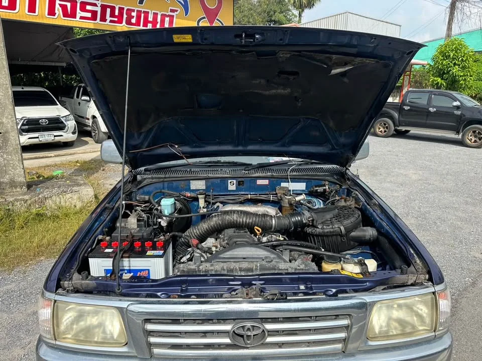 1999 Toyota Hilux Tiger VI 3