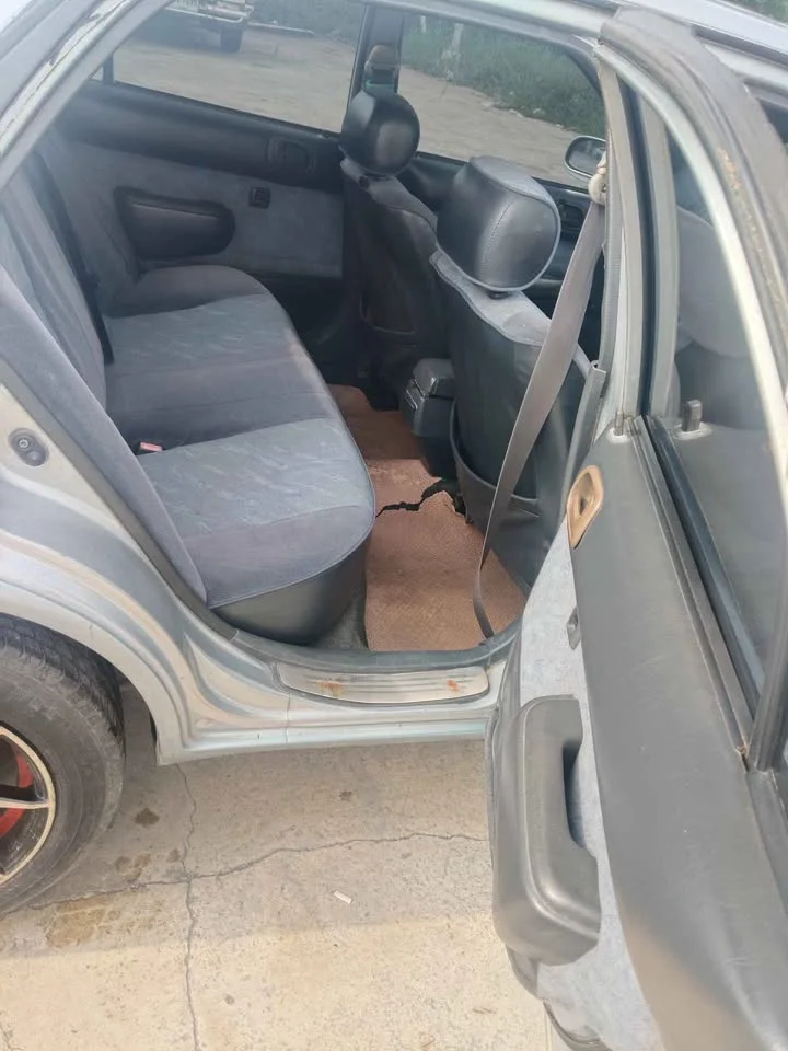 1997 Toyota Corolla Altis VIII (E110) 3