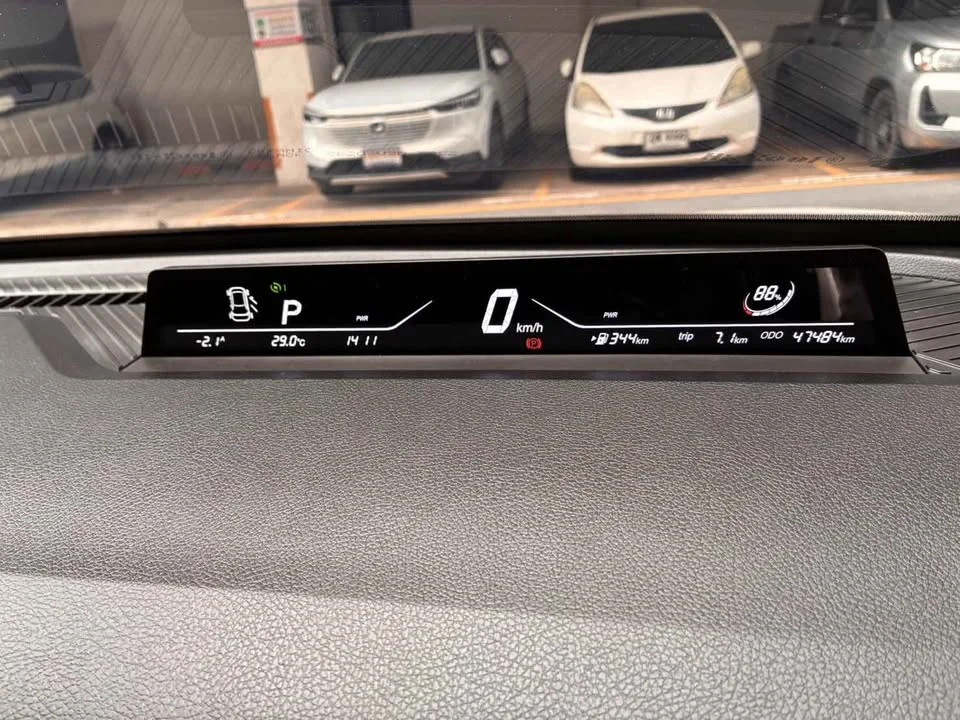 2022 Neta V I 2