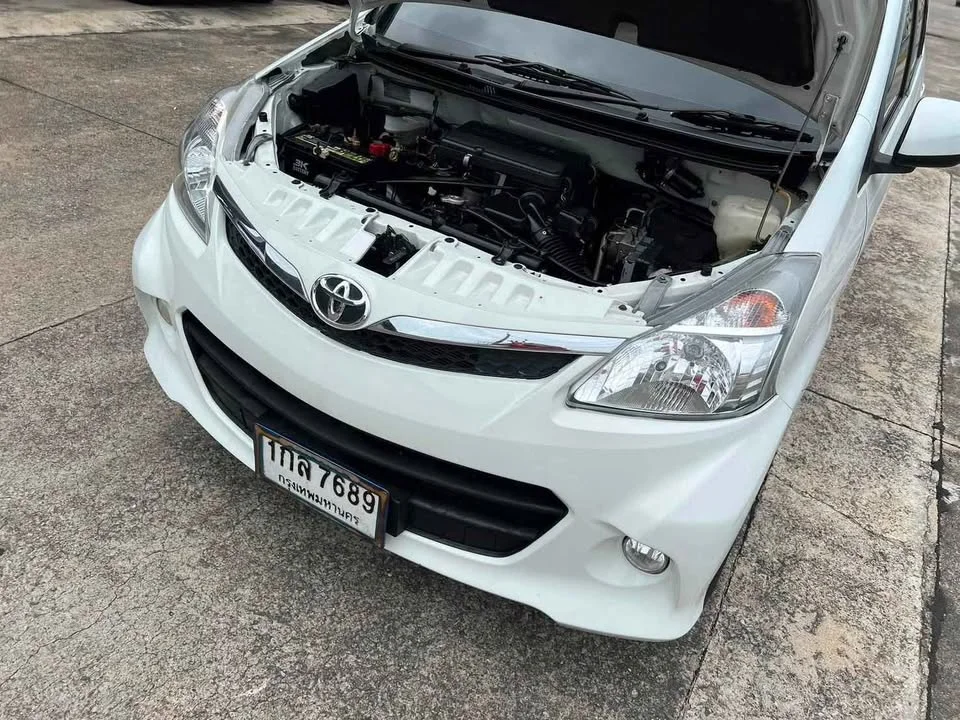 2013 Toyota Avanza II 3