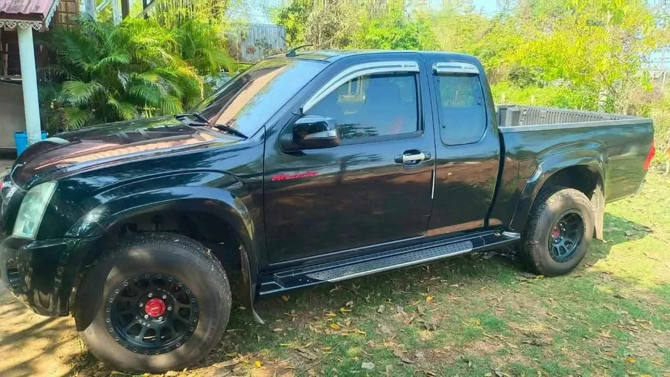 2008 Isuzu D-Max I 3
