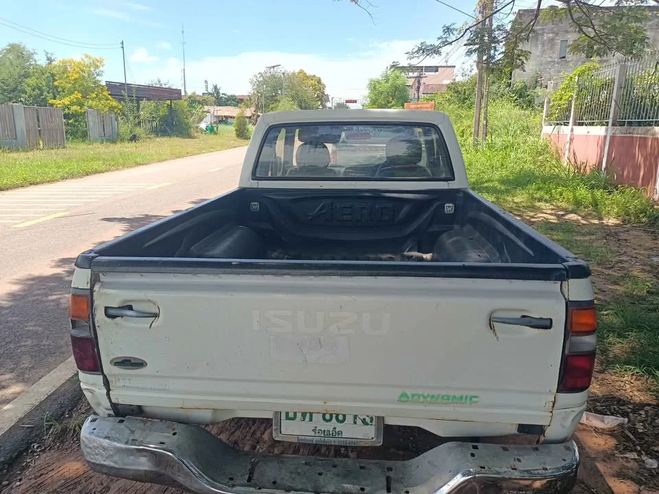 2001 Isuzu Faster Dragon Eyes III 3