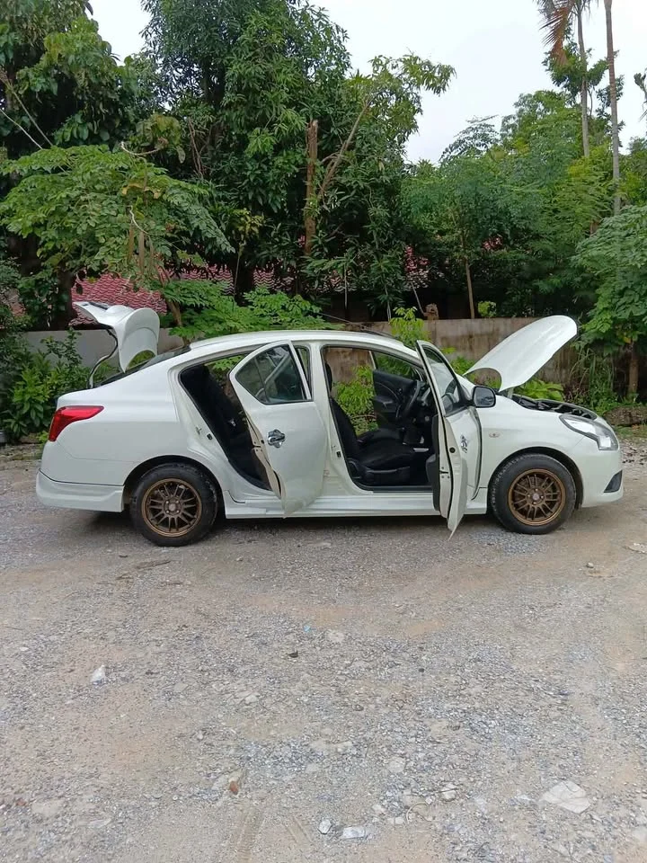 2014 Nissan Almera N17 3