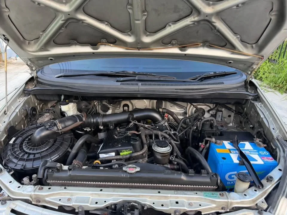 2009 Toyota Innova I 3