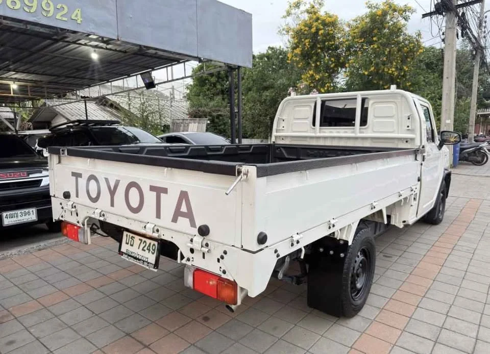 2024 Toyota Hilux Champ AN110 3