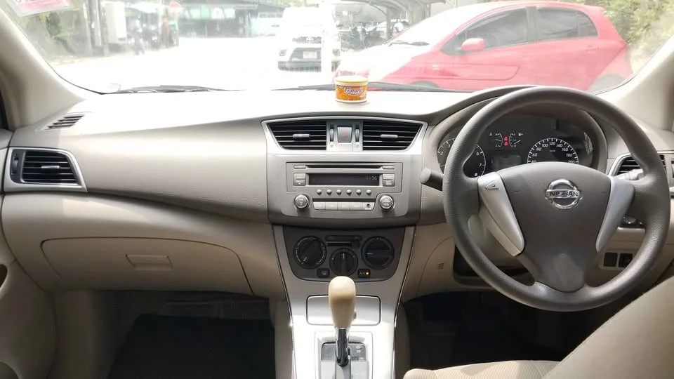 2013 Nissan Sylphy III (B17) 2