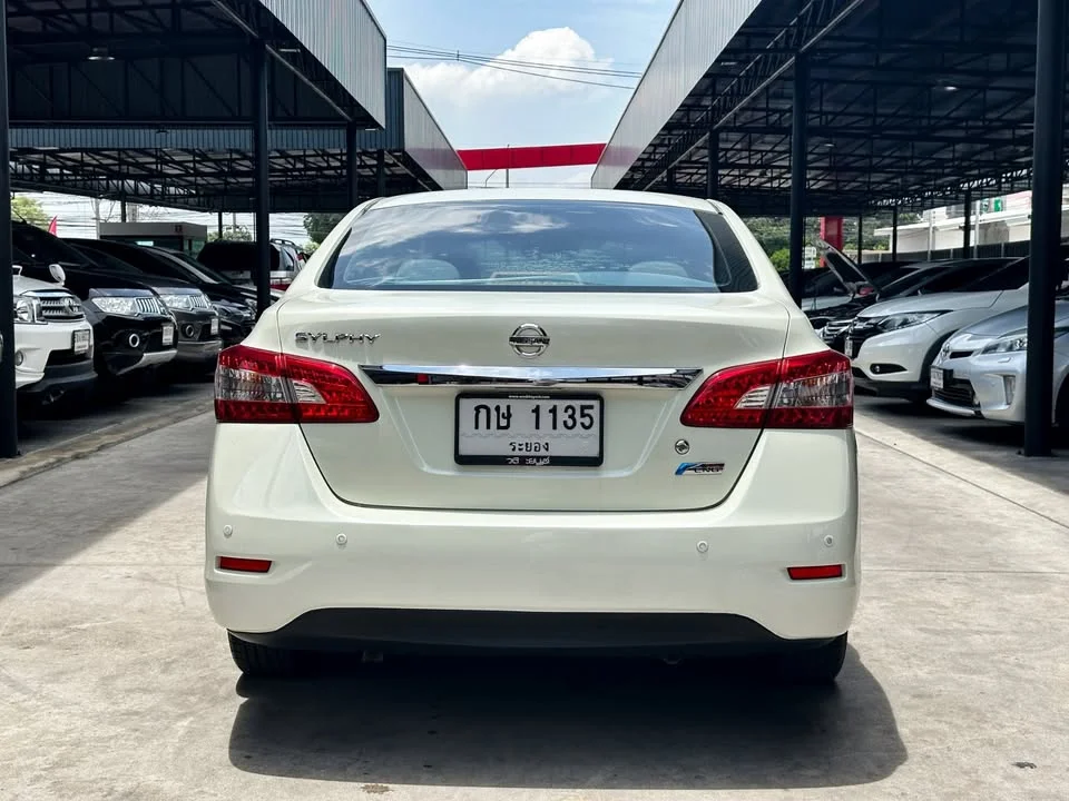 2015 Nissan Sylphy III (B17) 2