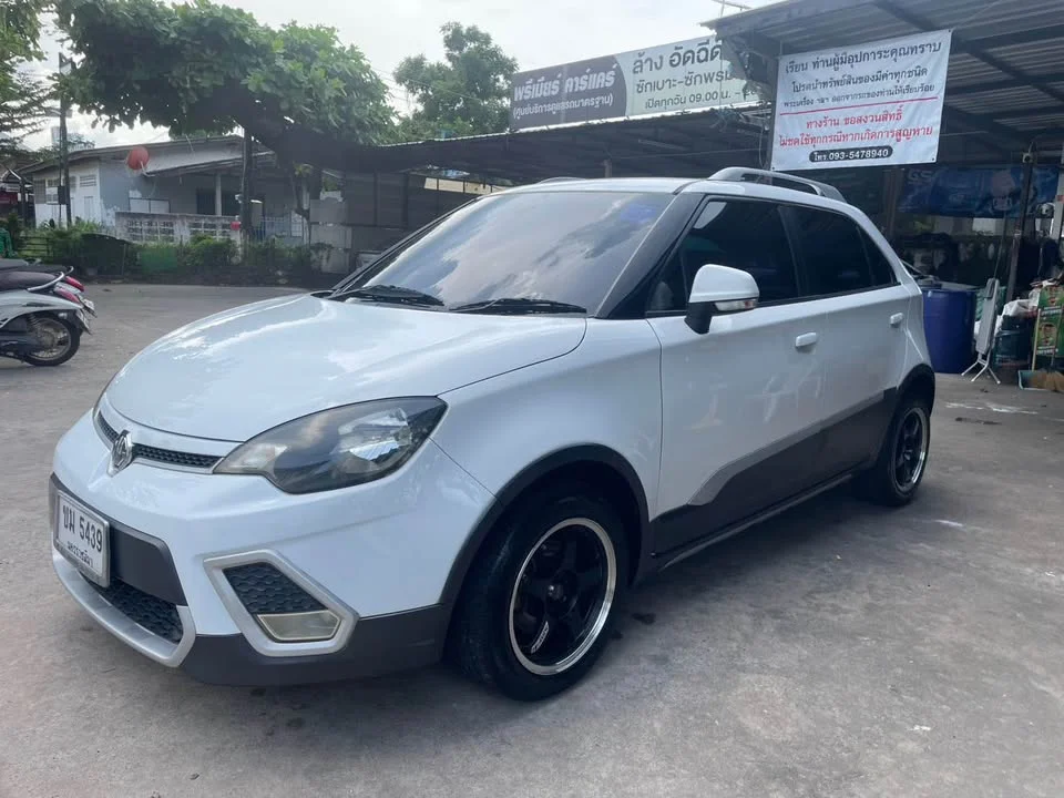 2016 MG 3 II 3