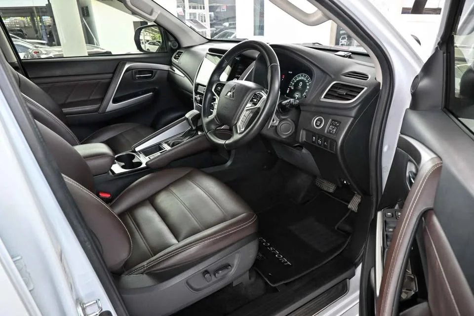 2020 Mitsubishi Pajero Sport III 3
