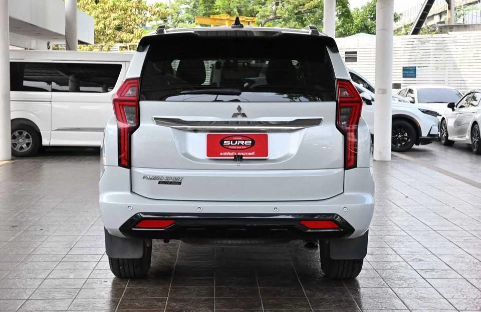 2020 Mitsubishi Pajero Sport III 2