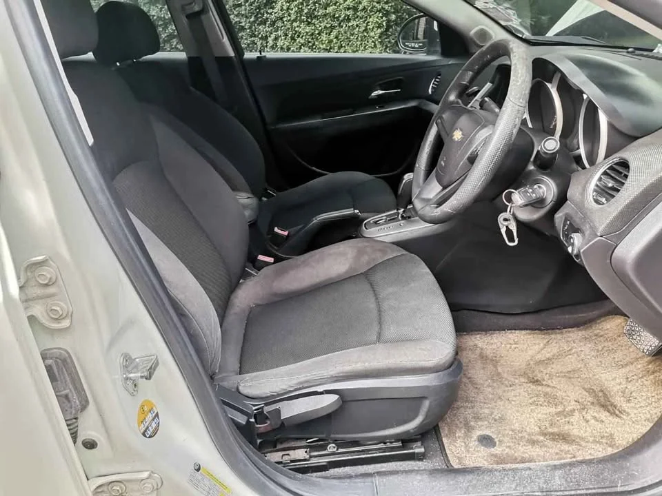 2011 Chevrolet Cruze I 2
