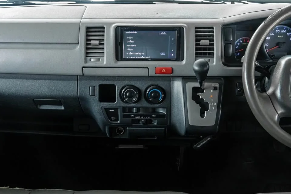 2005 Toyota HiAce V (H200) 3