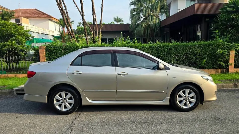 2008 Toyota Corolla Altis X (E140) 3