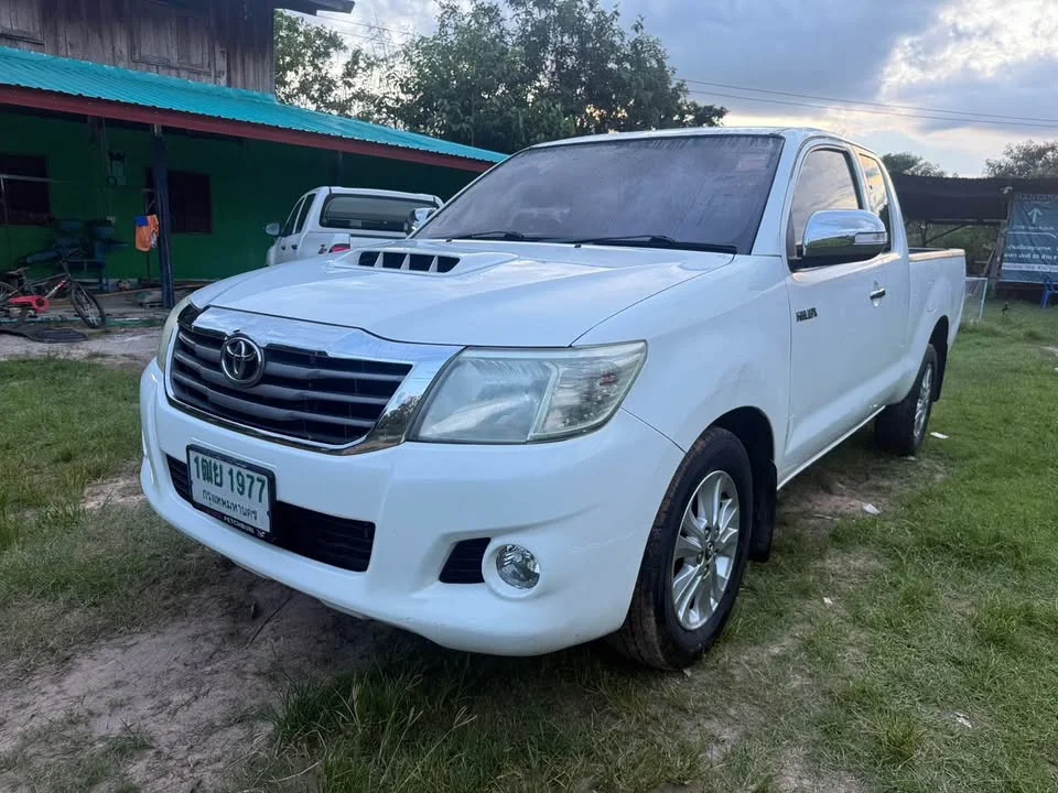 2014 Toyota Hilux VII 2