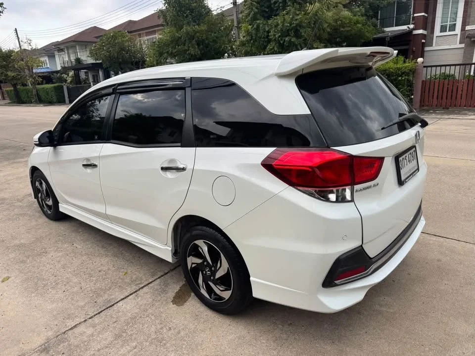 2014 Honda Mobilio II 3